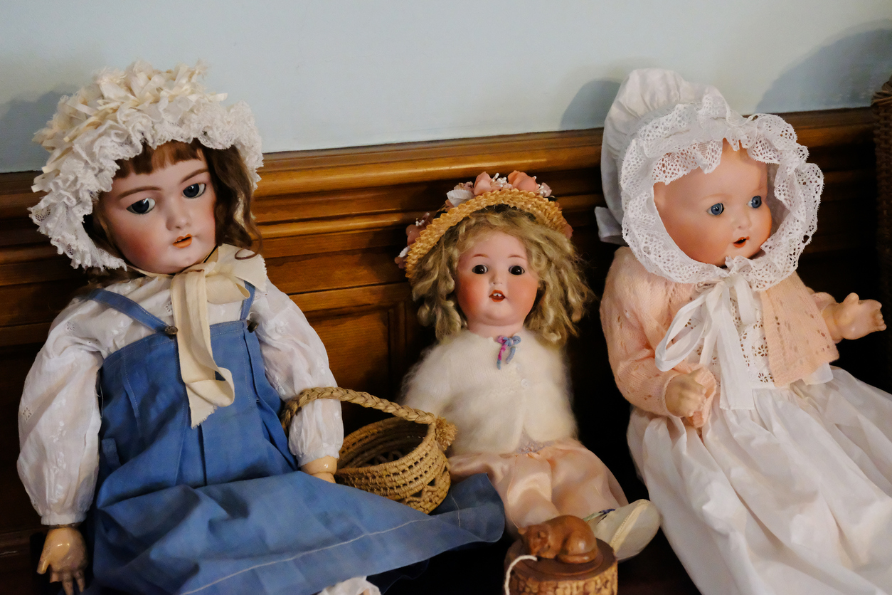 old small porcelain dolls